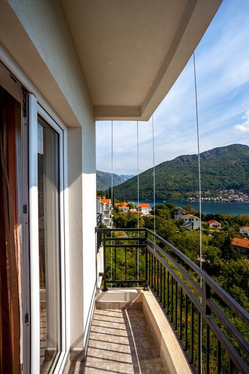 Villa Maria Apartments Kamenari Luaran gambar