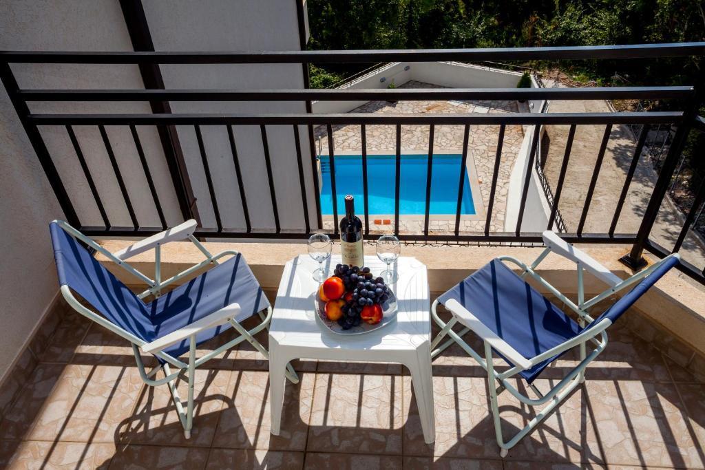 Villa Maria Apartments Kamenari Bilik gambar