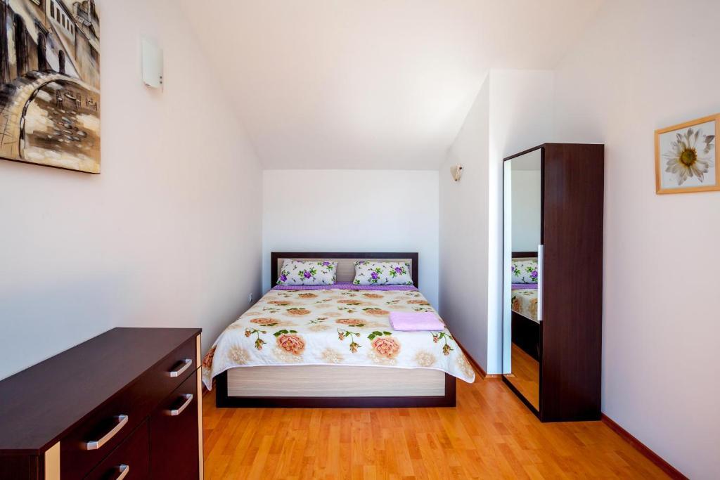 Villa Maria Apartments Kamenari Luaran gambar