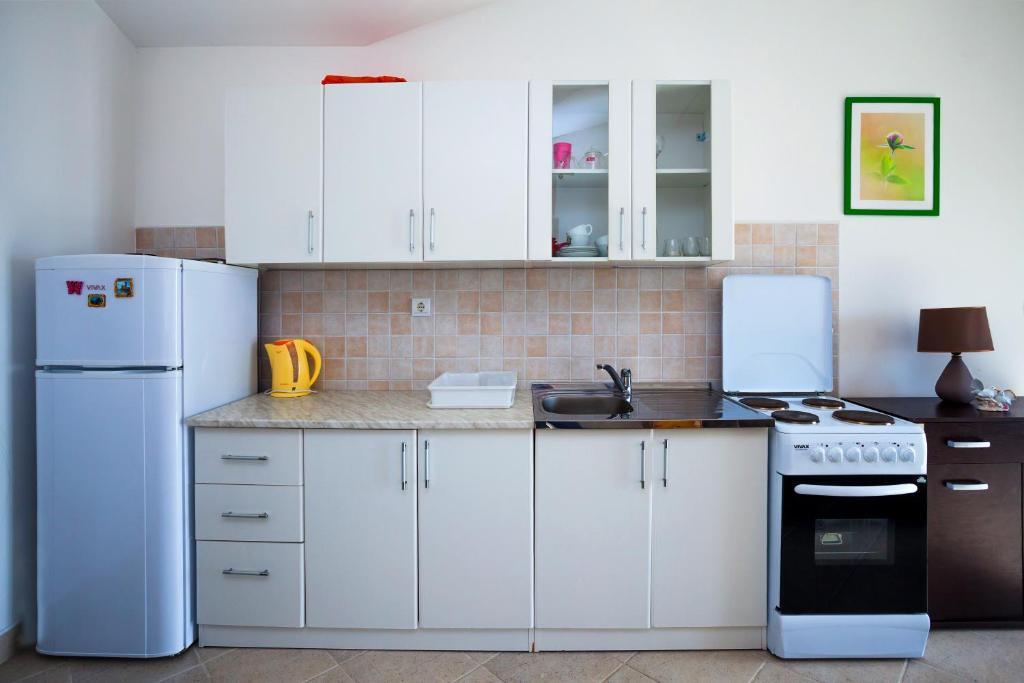 Villa Maria Apartments Kamenari Luaran gambar