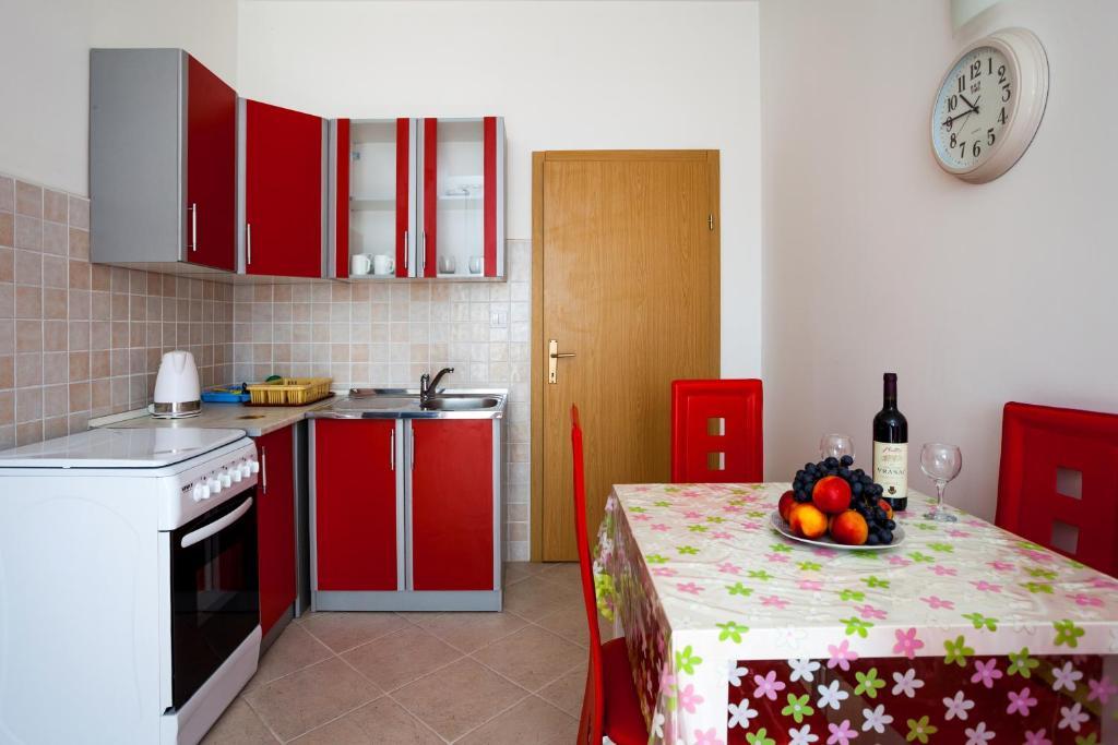 Villa Maria Apartments Kamenari Luaran gambar