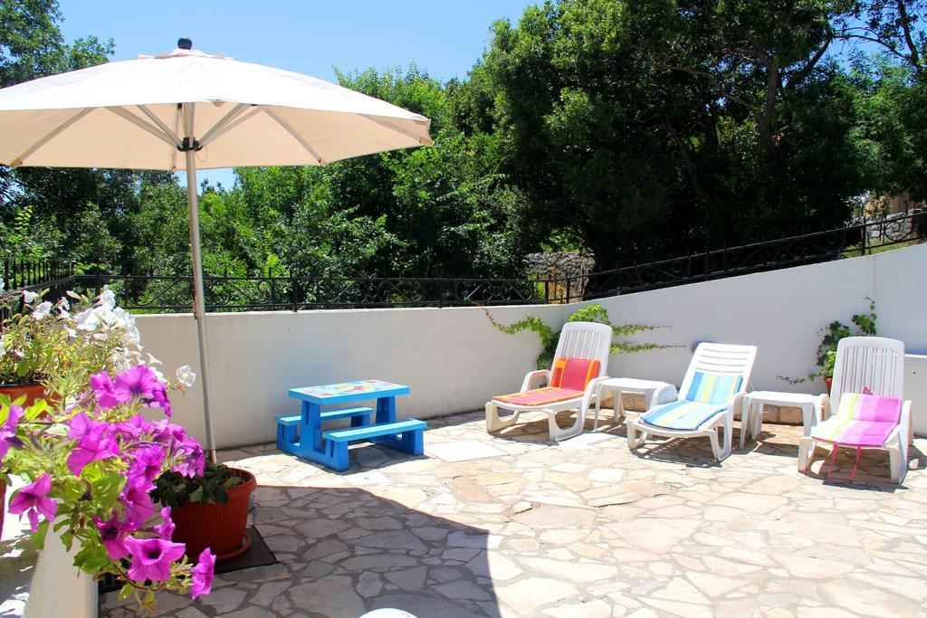 Villa Maria Apartments Kamenari Luaran gambar